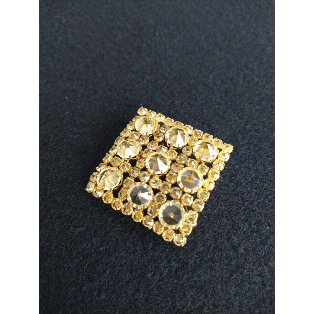 Vtg Layered Rivoli Rhinestone Brooch Pin Signed Austria Gold Tone Yellow